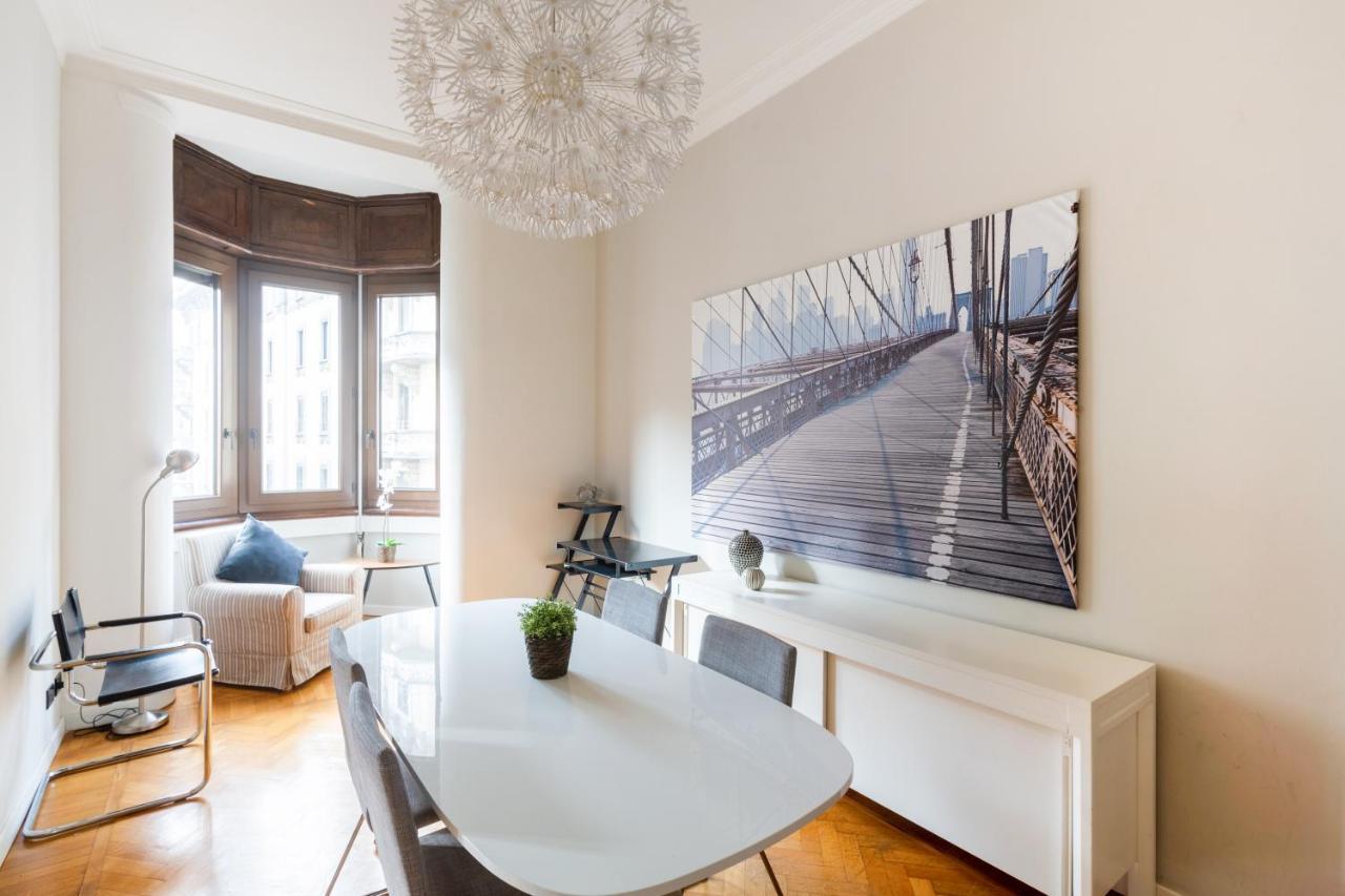 Spacious And Brilliant Apartment In Duomo By Easylife Milan Exterior photo
